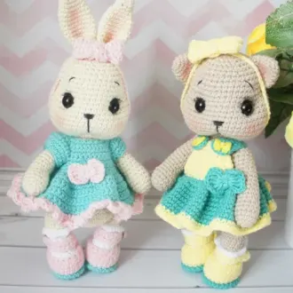 Зайка и Кошечка
