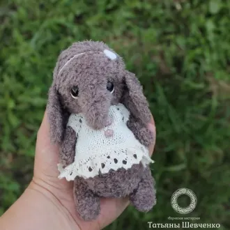 Слоник с ладошку