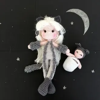 Кукла Луна