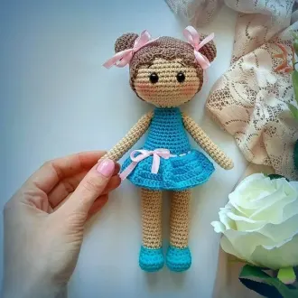 Куколка Хлоя