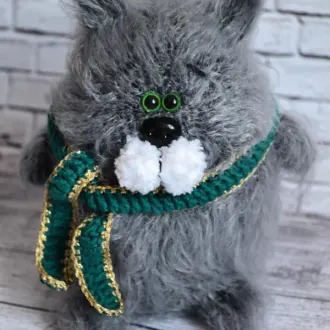Пушистый кот