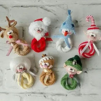 Новогодние игрушки