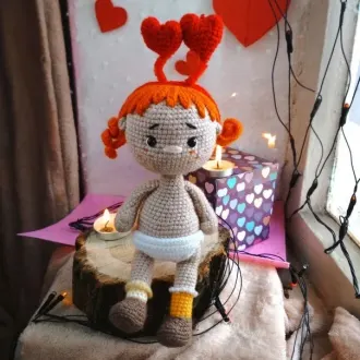 Дeвoчкa Βaлeнтинкa‍Автор- Саша Вяжет , @toys