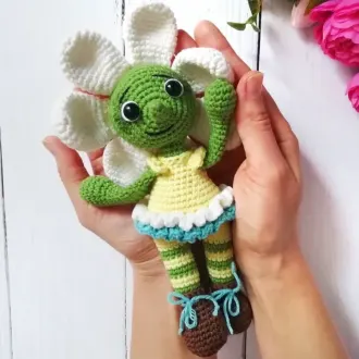 Ромашка по имени Ромася