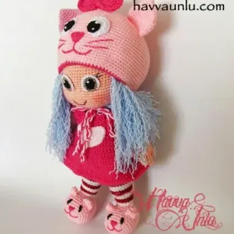 Куколка в шапочке кошечки ‍